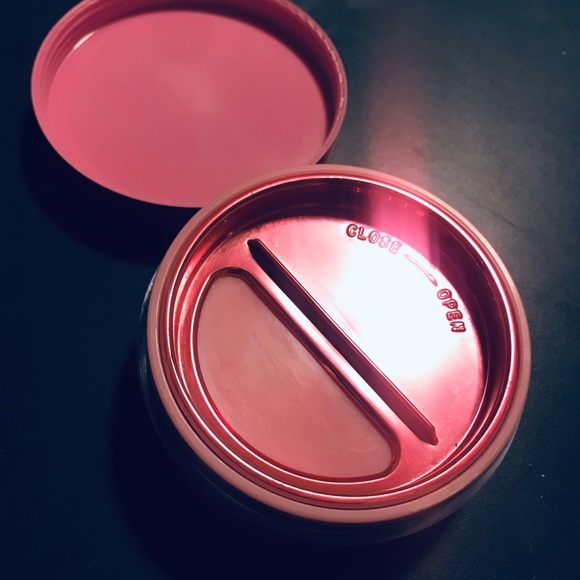 Jeffree Star Magic Star Setting Powder - Picture 4 of 6